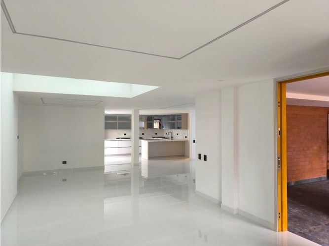 Casa en Venta en Suramérica, La estrella - Miniatura 3