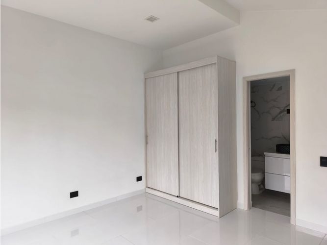 Casa en Venta en Suramérica, La estrella - Miniatura 6