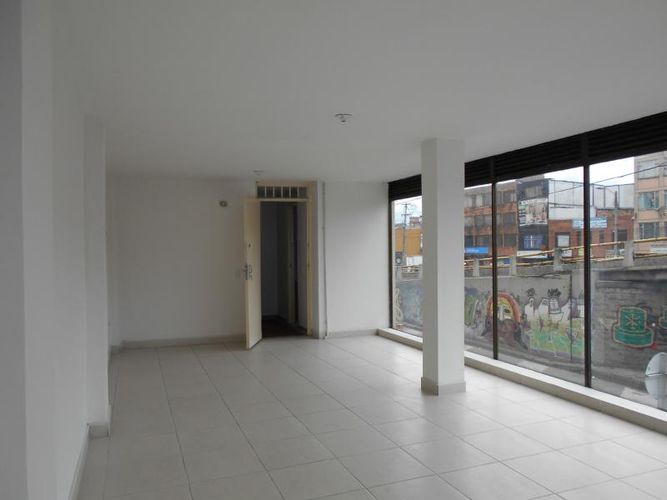 Edificio en Arriendo en 12 de Octubre, Bogotá - Miniatura 13
