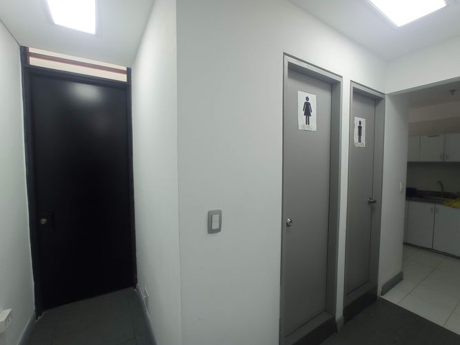 Local en Arriendo en Chico norte, Bogotá - Miniatura 12