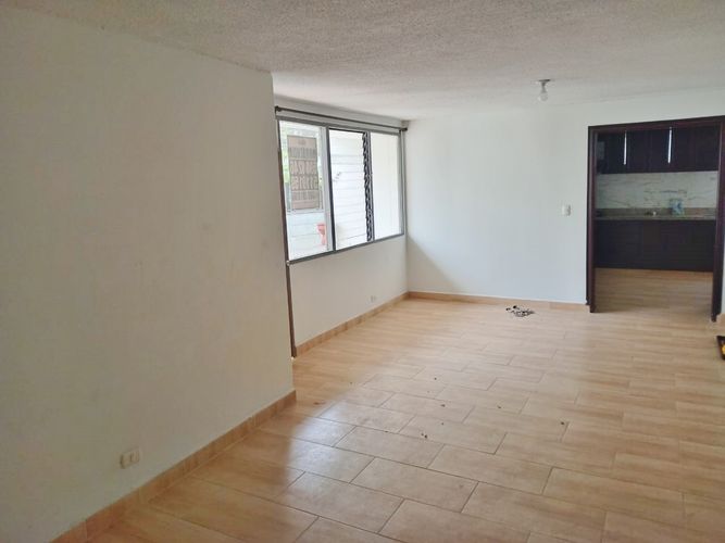 Apartamento en Arriendo en San benito, Medellín - Miniatura 2