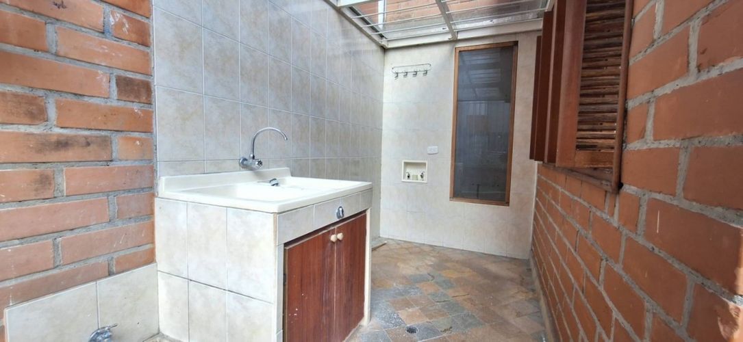 Casa en Venta en Loma de los bernal, Medellín - Miniatura 8