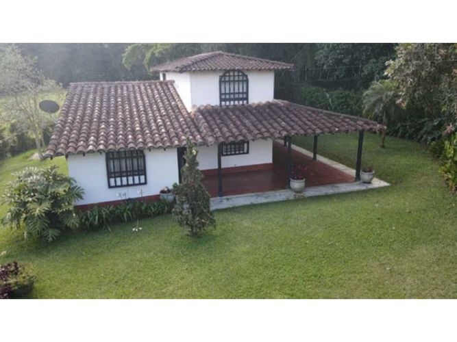Finca en Arriendo en Rionegro - Miniatura 2