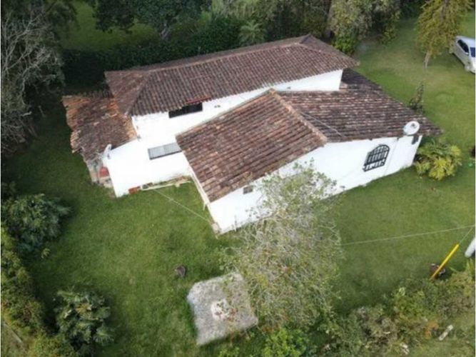 Finca en Arriendo en Rionegro - Miniatura 3