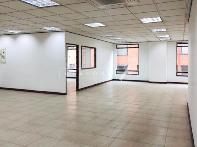 Oficina en venta en El chico, Bogotá - Miniatura 4