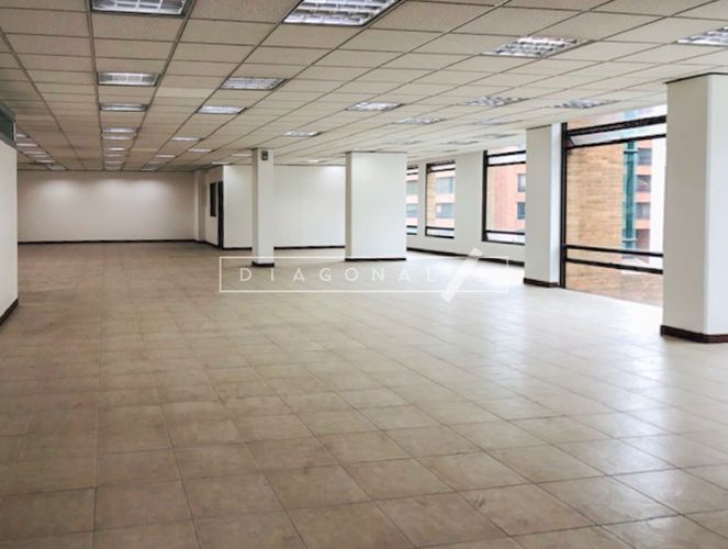 Oficina en venta en El chico, Bogotá - Miniatura 5
