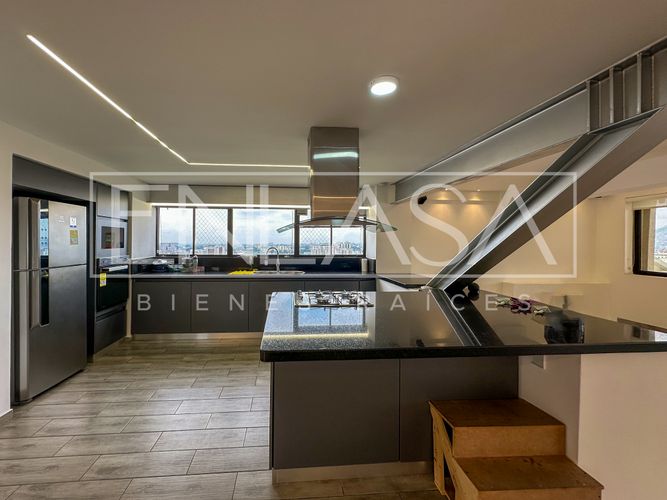 Apartamento en Venta en Los cambulos, Cali - Miniatura 8