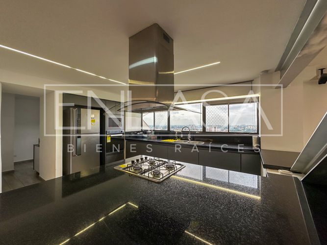 Apartamento en Venta en Los cambulos, Cali - Miniatura 9