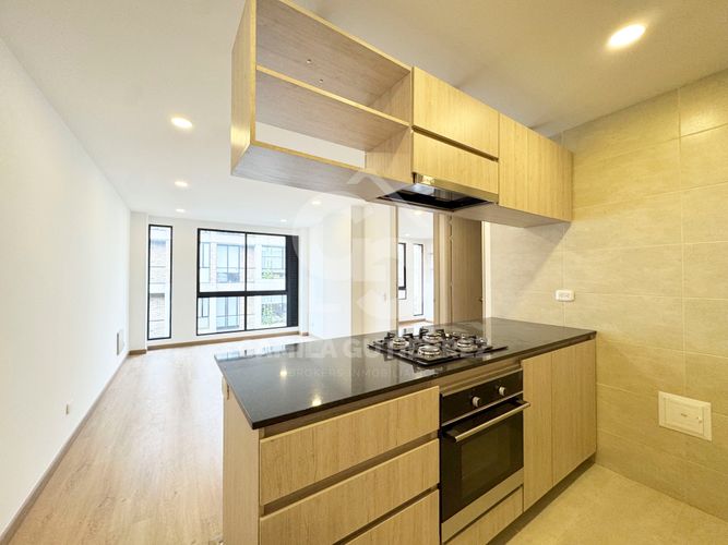 Apartamento en Arriendo en Santa barbara central, Bogotá - Miniatura 4