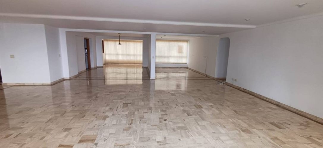 Apartamento en Arriendo en El Poblado, Medellín - Miniatura 3