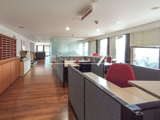 Oficina en  Venta en Chapinero, Bogotá - Imagen 1