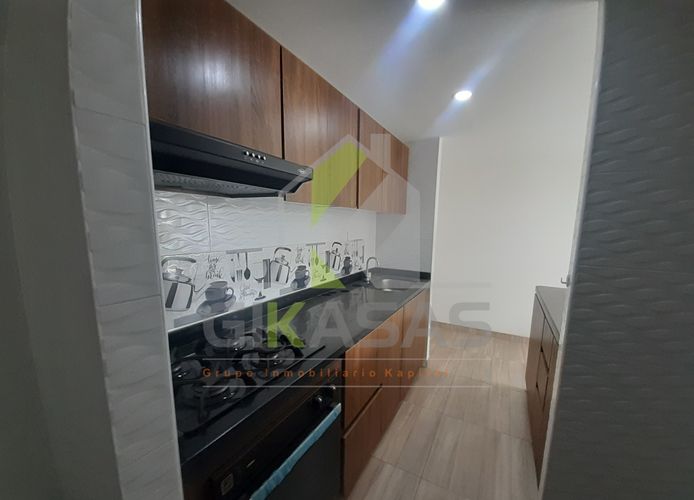 Apartamento en  Arriendo en La Prosperidad, Madrid - Miniatura 2