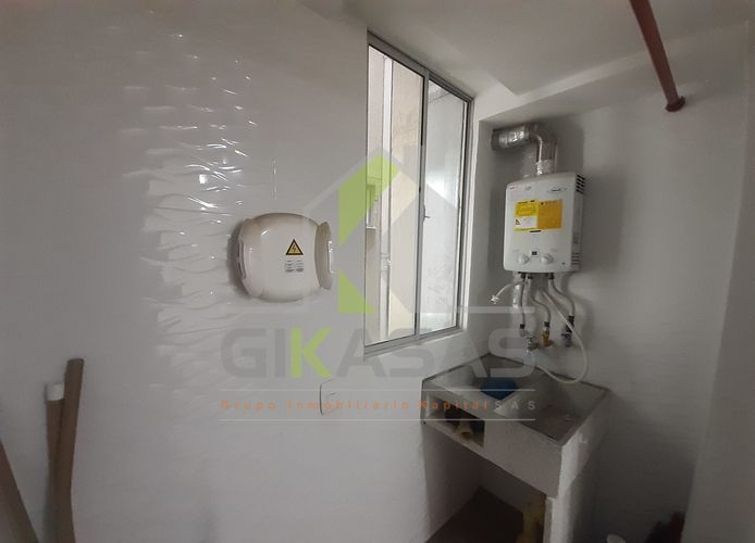 Apartamento en  Arriendo en La Prosperidad, Madrid - Miniatura 4
