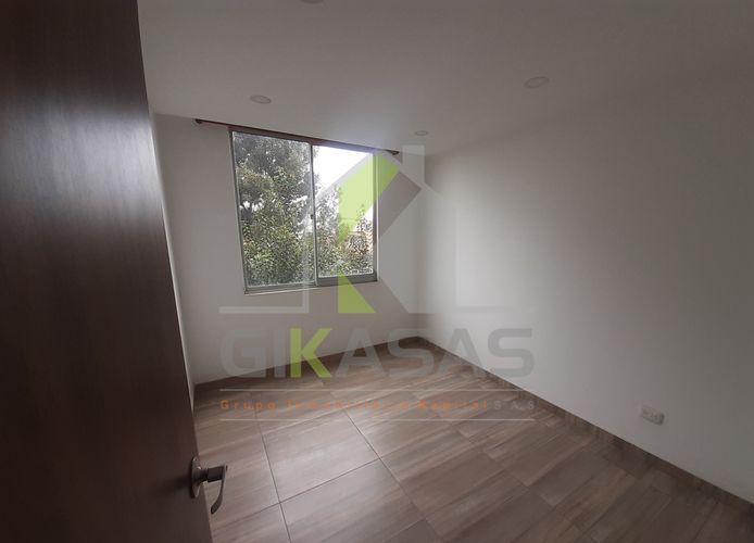 Apartamento en  Arriendo en La Prosperidad, Madrid - Miniatura 9