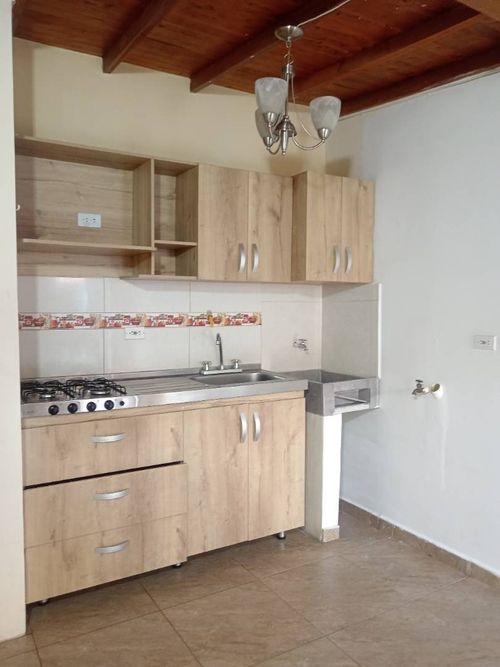 Apartaestudio en Arriendo en Laureles, Medellín - Miniatura 4