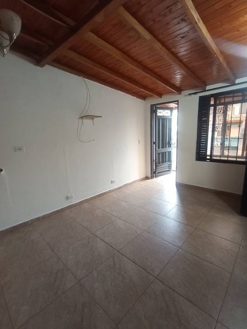 Apartaestudio en Arriendo en Laureles, Medellín - Miniatura 11