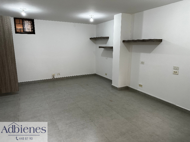 Oficina en arriendo en Laureles, Medellín - Miniatura 8