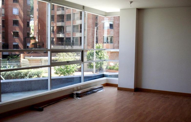 Oficina en Arriendo en Usaquen, Bogotá - Miniatura 3