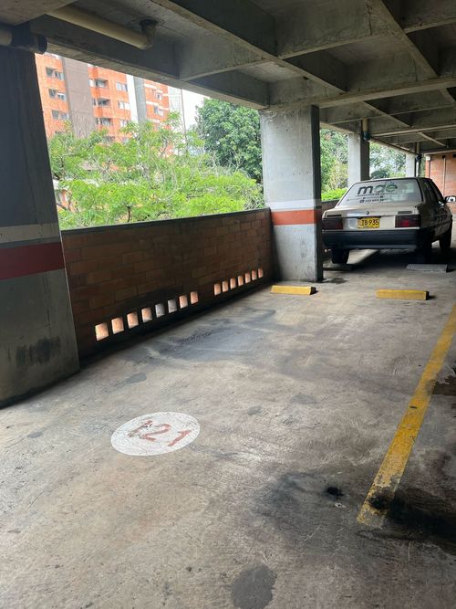Apartamento en Arriendo en Ditaires, Itaguí - Miniatura 11