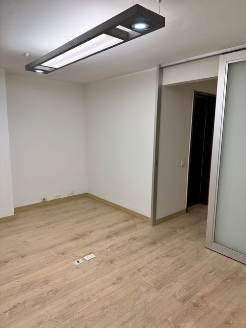 Oficina en Arriendo en Chico norte, Bogotá - Miniatura 10