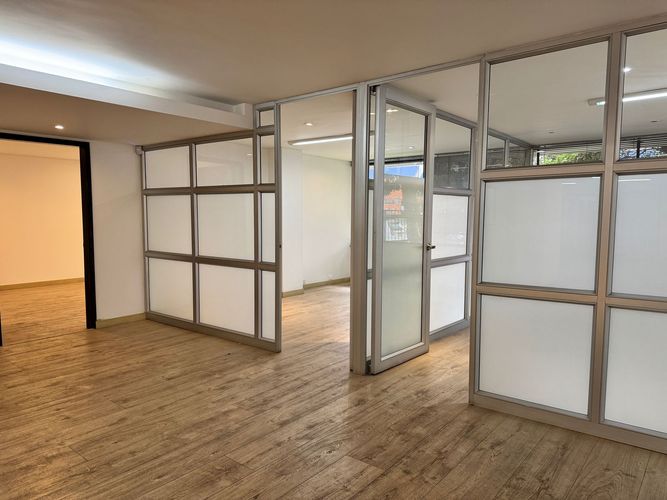 Oficina en Arriendo en Chico norte, Bogotá - Miniatura 11
