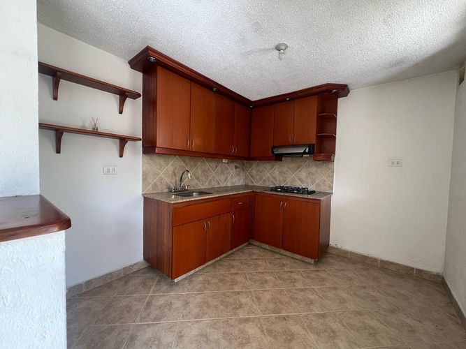 Casa en Arriendo en Envigado - Miniatura 5
