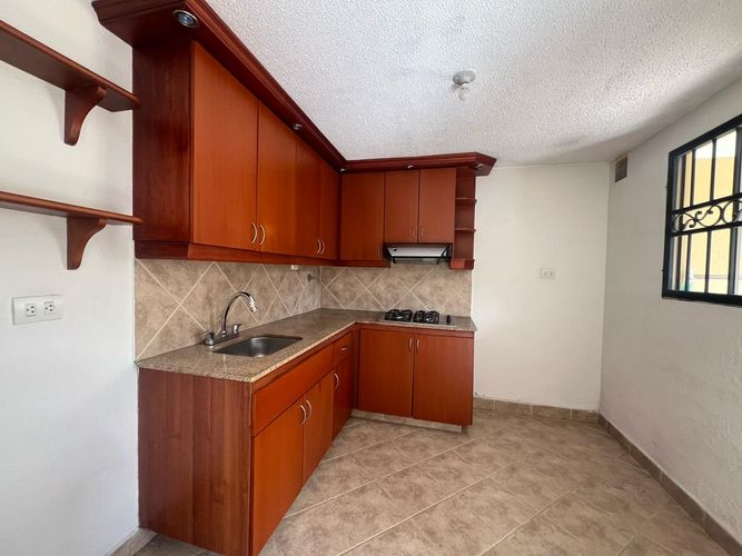 Casa en Arriendo en Envigado - Miniatura 7
