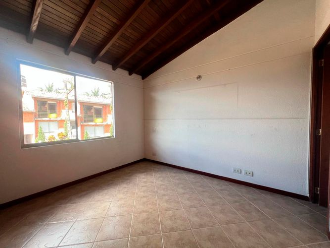 Casa en Arriendo en Envigado - Miniatura 14