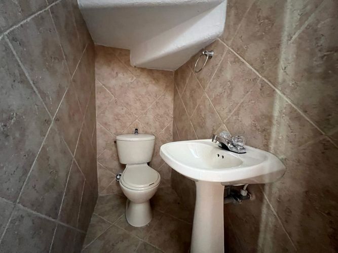 Casa en Arriendo en Envigado - Miniatura 16