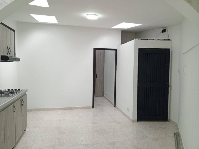 Apartaestudio en Arriendo en Mejia robledo, Pereira - Miniatura 6