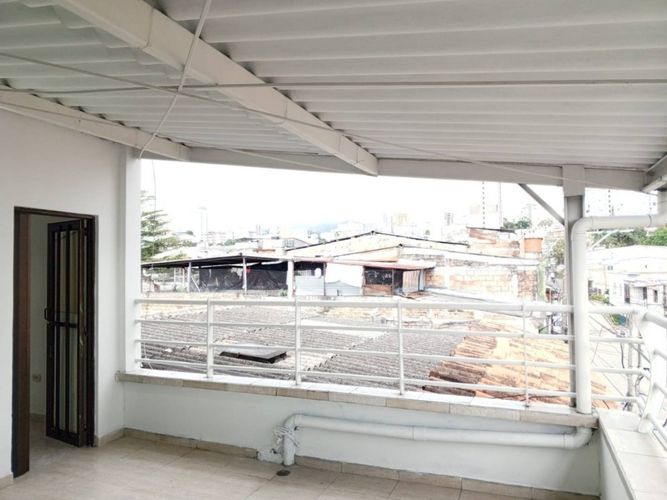 Apartaestudio en Arriendo en Mejia robledo, Pereira - Miniatura 23