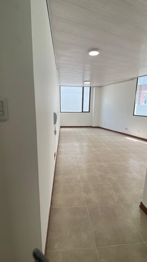 Oficina en Arriendo en Antiguo country, Bogotá - Miniatura 7