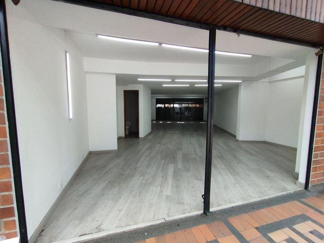 Local en  Arriendo en El Poblado, Medellín - Imagen 1