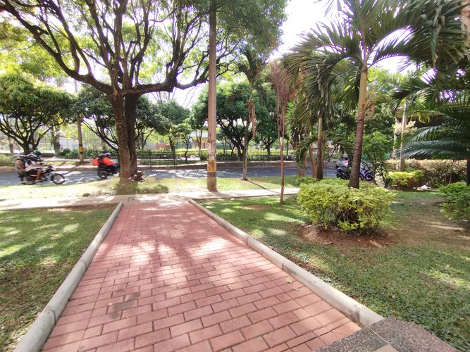 Local en  Arriendo en El Poblado, Medellín - Miniatura 13