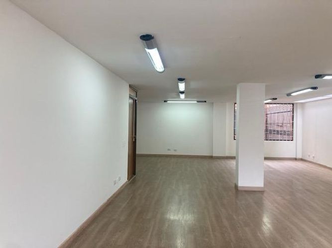 Oficina en Arriendo en El chico, Bogotá - Imagen 1