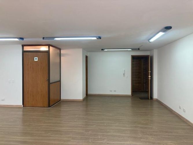 Oficina en Arriendo en El chico, Bogotá - Miniatura 5