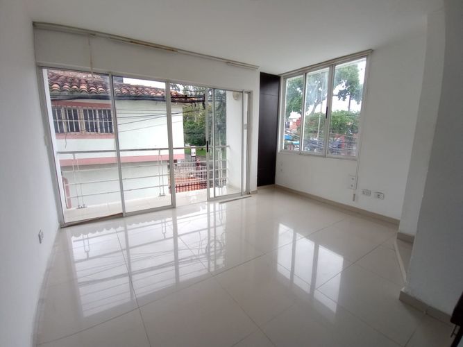 Apartaestudio en arriendo en El guabal, Cali - Miniatura 3