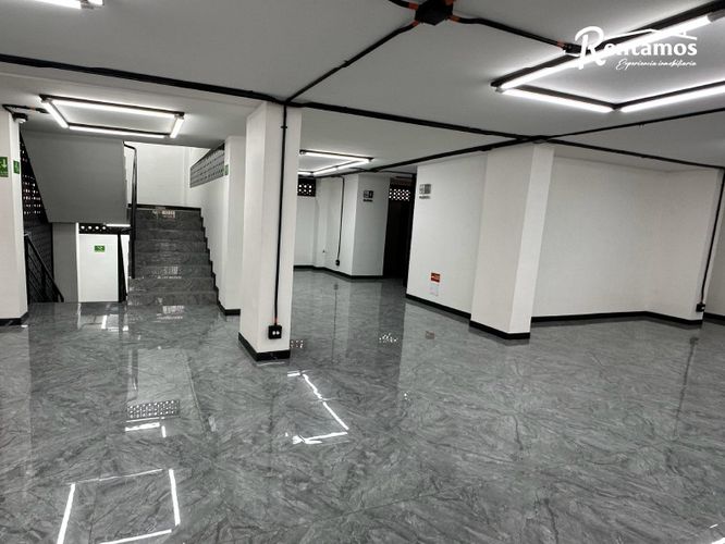 Edificio en Arriendo en Laureles, Medellín - Miniatura 11