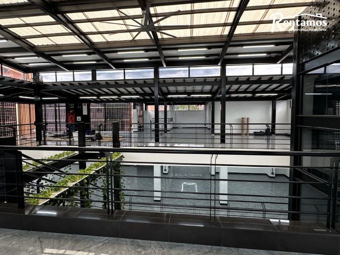 Edificio en Arriendo en Laureles, Medellín - Miniatura 18