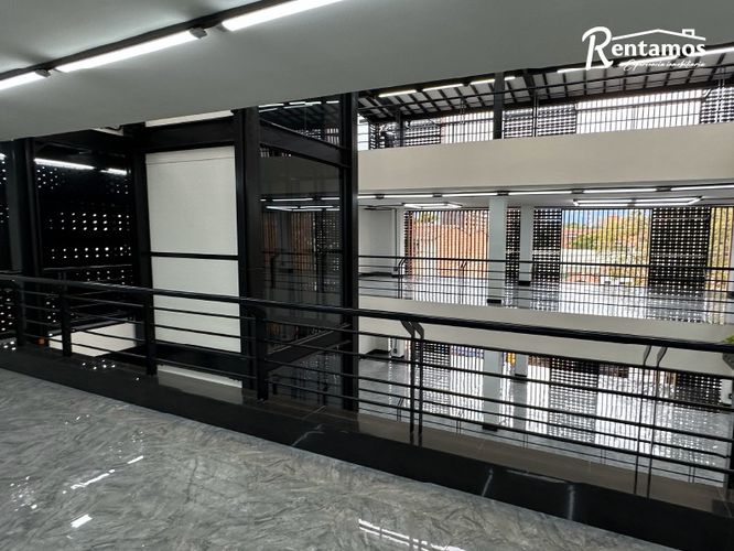 Edificio en Arriendo en Laureles, Medellín - Miniatura 20