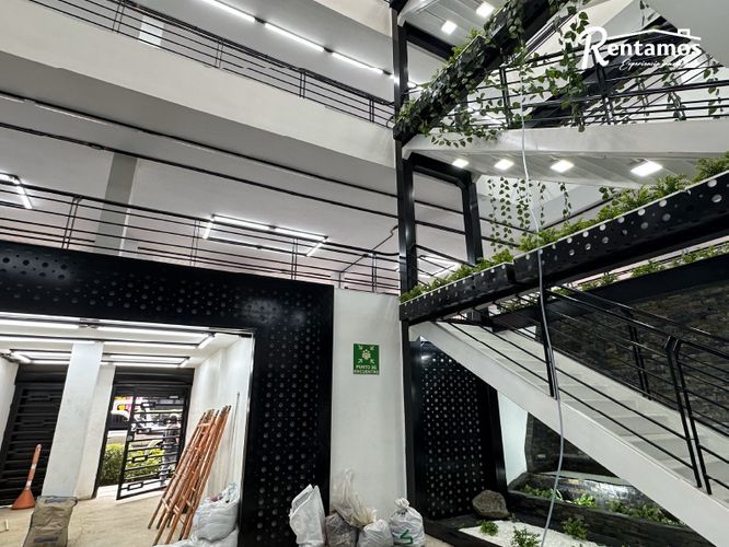 Edificio en Arriendo en Laureles, Medellín - Miniatura 23