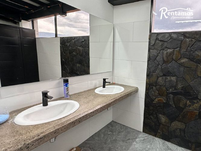 Edificio en Arriendo en Laureles, Medellín - Miniatura 24