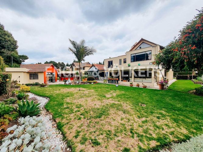 Casa en arriendo en Hatogrande, Sopó - Imagen 1