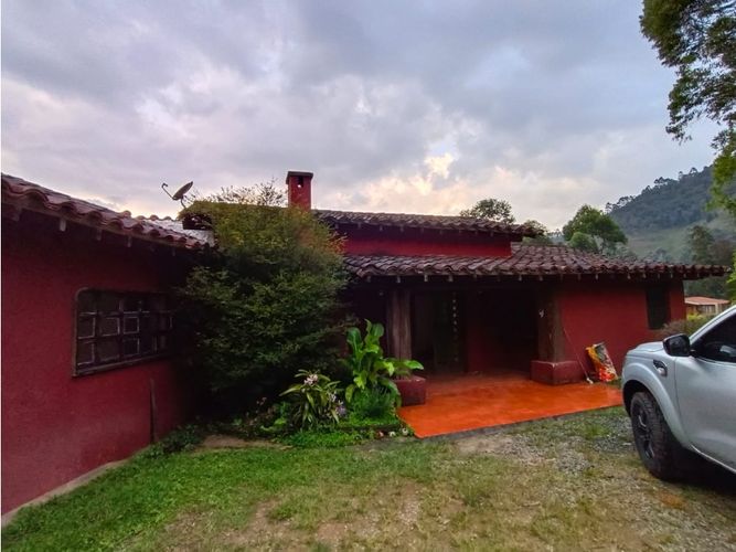 Oficina en Arriendo en Urbanizacion santa maria de oviedo, Medellín - Imagen 1