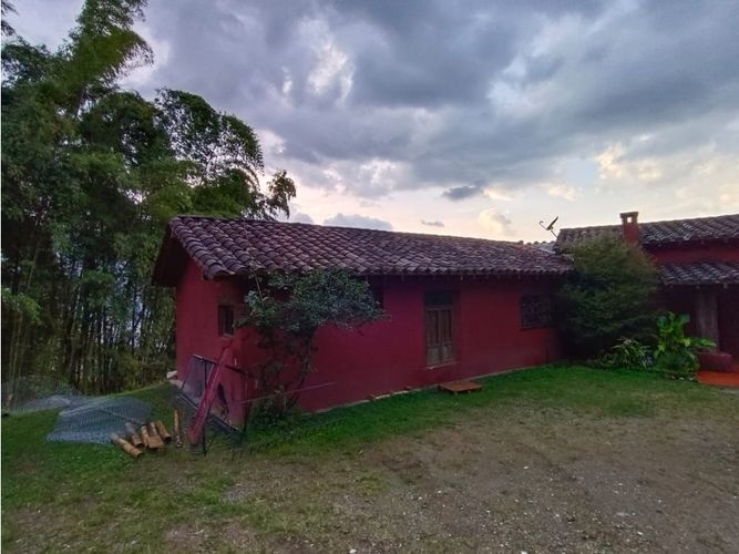 Oficina en Arriendo en Urbanizacion santa maria de oviedo, Medellín - Miniatura 2