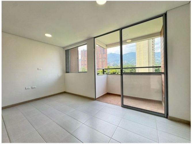 Apartaestudio en Venta en Ditaires, Itaguí - Miniatura 3