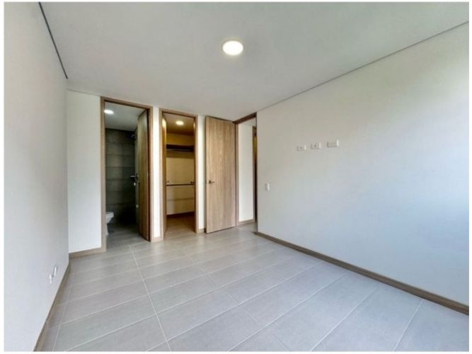 Apartaestudio en Venta en Ditaires, Itaguí - Miniatura 9