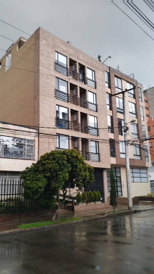 Apartaestudio en  Arriendo en San luis, Bogotá - Miniatura 2