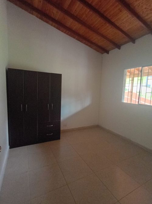 Casa en Arriendo en Envigado - Miniatura 5