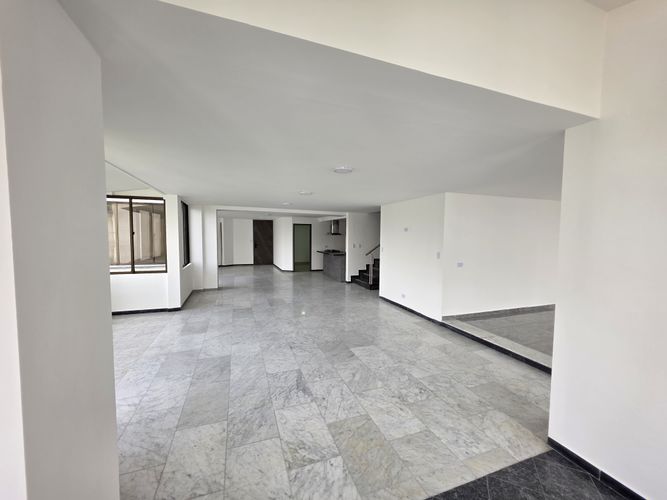 Apartamento en Venta en Pinares, Pereira - Miniatura 3